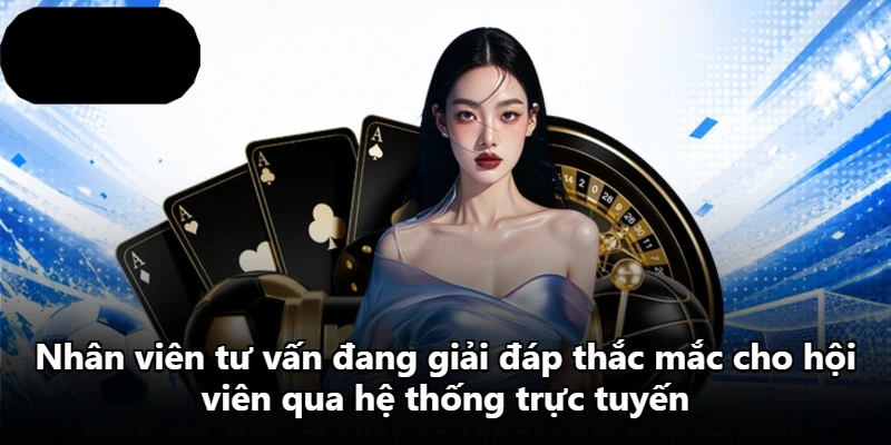 Nhân viên tư vấn đang giải đáp thắc mắc cho hội viên qua hệ thống trực tuyến Nhân viên tư vấn đang giải đáp thắc mắc cho hội viên qua hệ thống trực tuyến